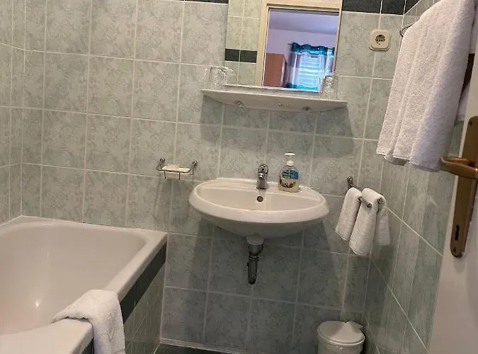 Longa Gostinjska kuća